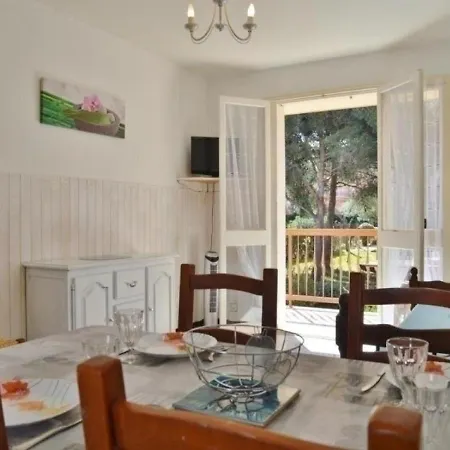 Bormes-les-mimosas, 3 Pieces, 5 Personnes - Fr-1-251-231